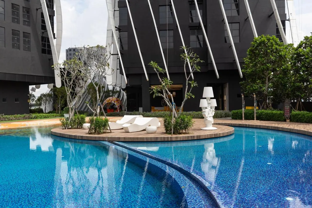 Near Mitec, Arte Mont Kiara By Cobnb Kuala Lumpur